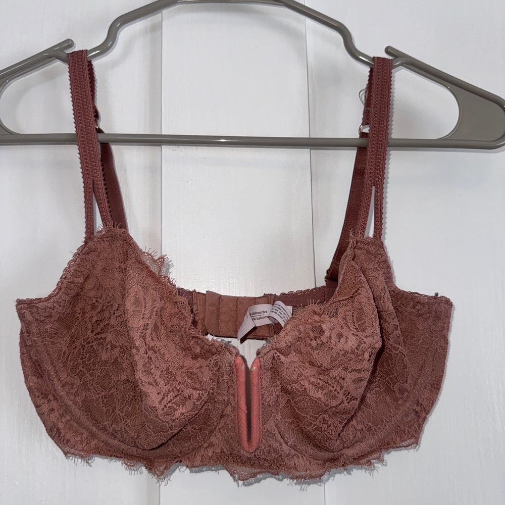 Lace Bralette in Dark Rose